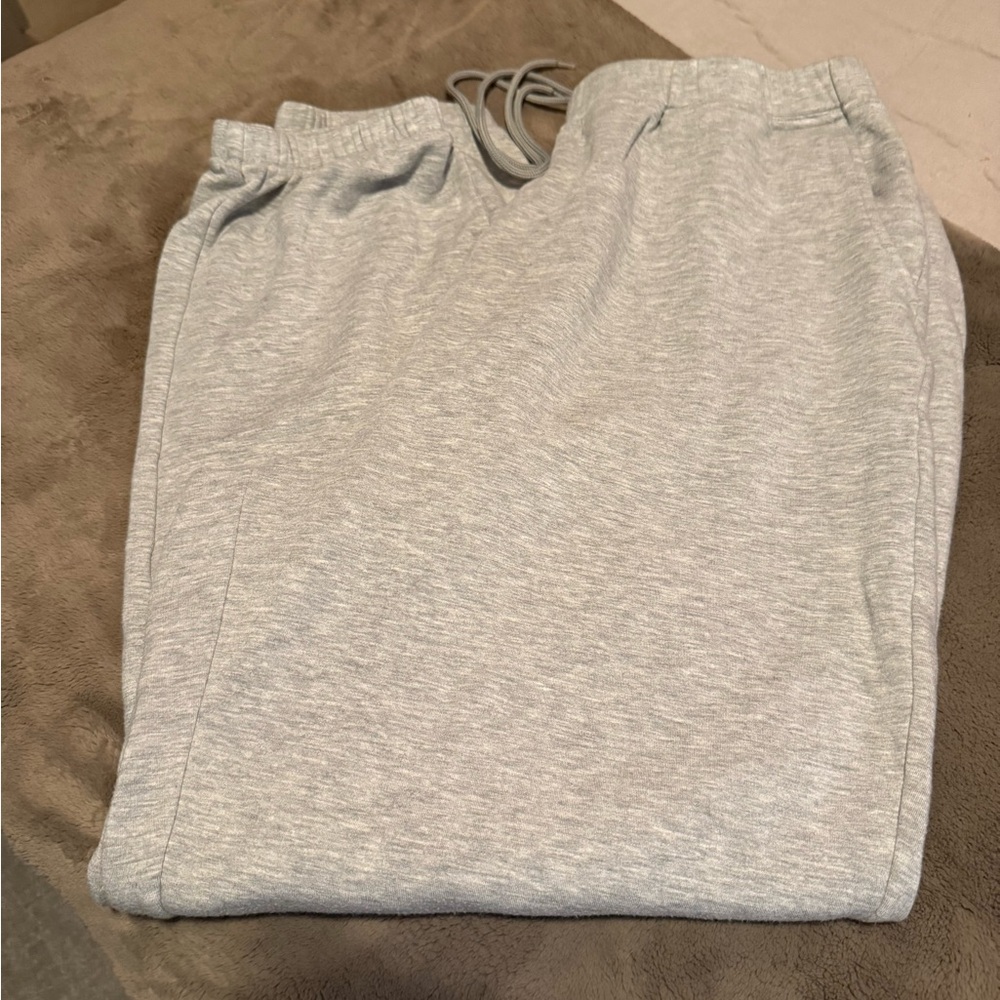 Vineyard Vines Heather Gray Sweatpants